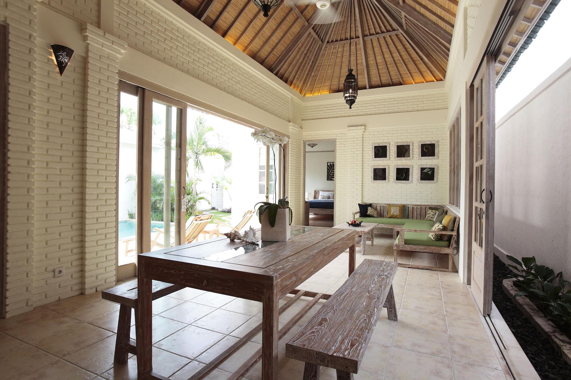 Artemis Villa Hotel Seminyak Zewnętrze zdjęcie