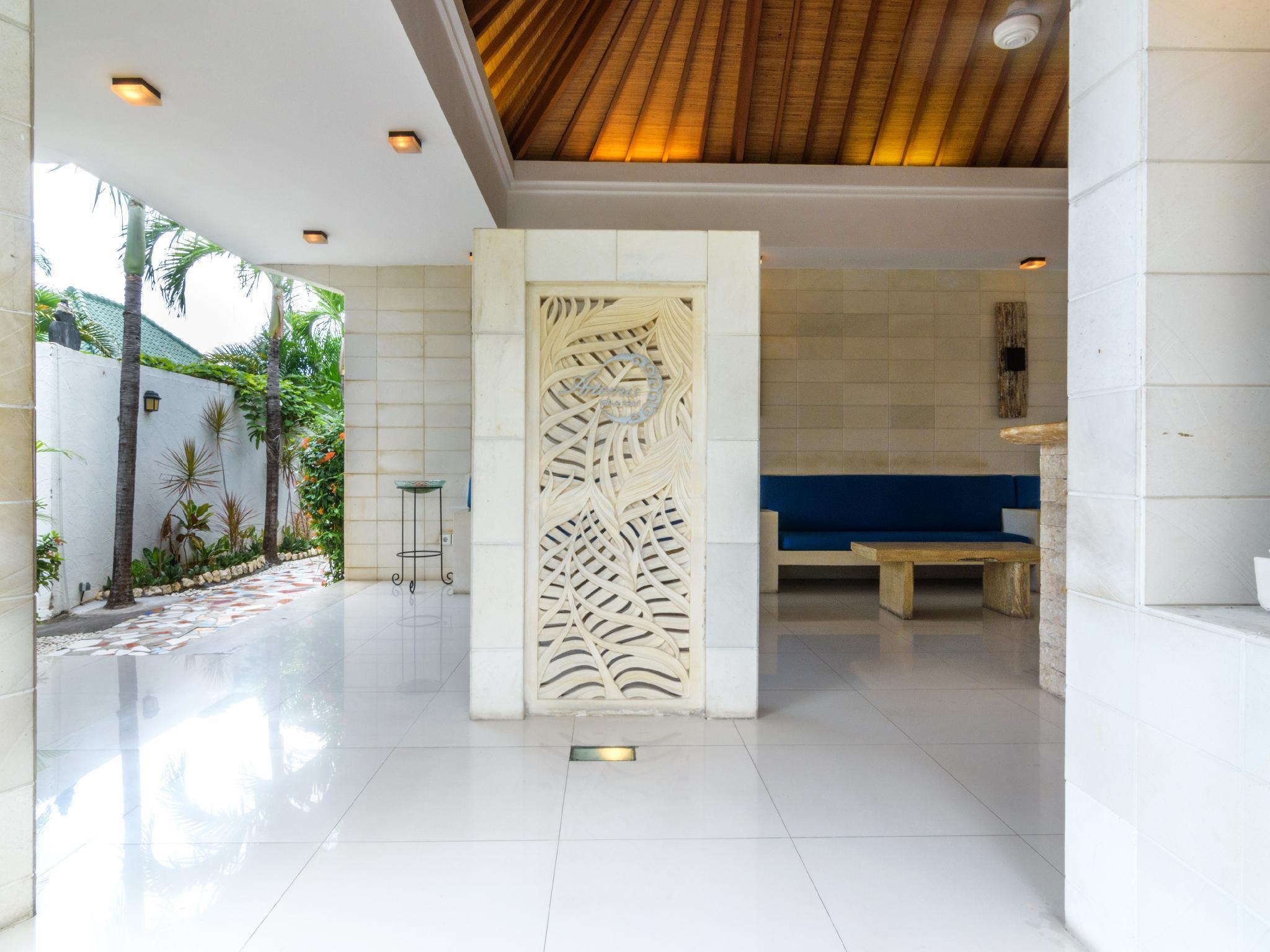 Artemis Villa Hotel Seminyak Zewnętrze zdjęcie